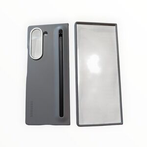 R8-Poly Slim S-Pen Case Samsung Galaxy Z Fold6 Gray (With Pen) Missing Adhesive